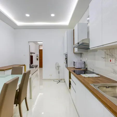 Stunning 2br Maisonette With Terrace In By 360 Estates *