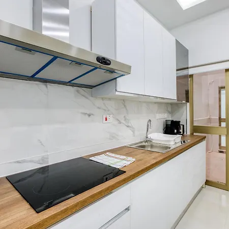 Stunning 2br Maisonette With Terrace In By 360 Estates